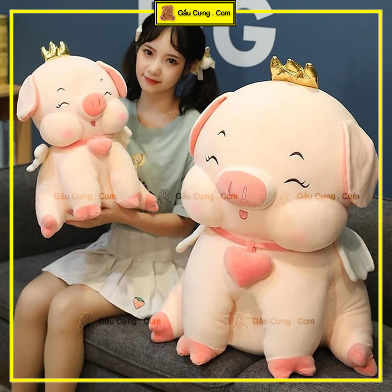 Gấu Bông Heo Hồng Ngồi Đội Vương Miện Siêu Cute Kích Cỡ 45cm, 55cm (MSP: GY0024-PIG)